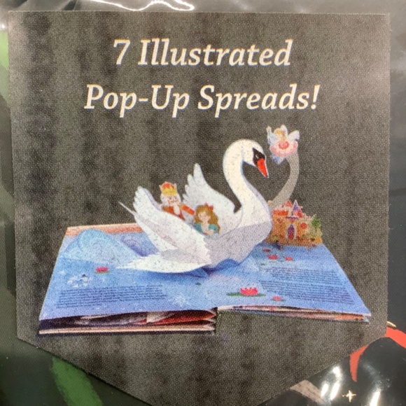 Nutcracker: An Enchanting Pop-Up Adaptation - Picture 3 of 3